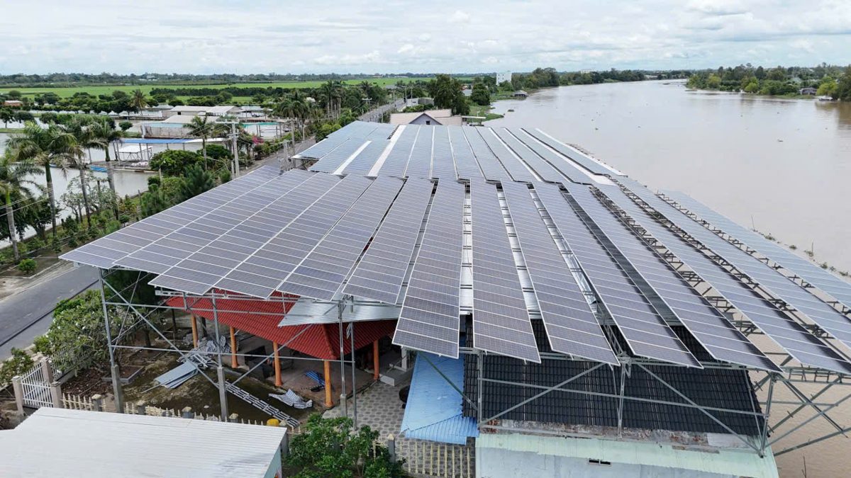 Điện mặt trời Hầm cá Tỷ Na 2 cụm Solis – An Giang