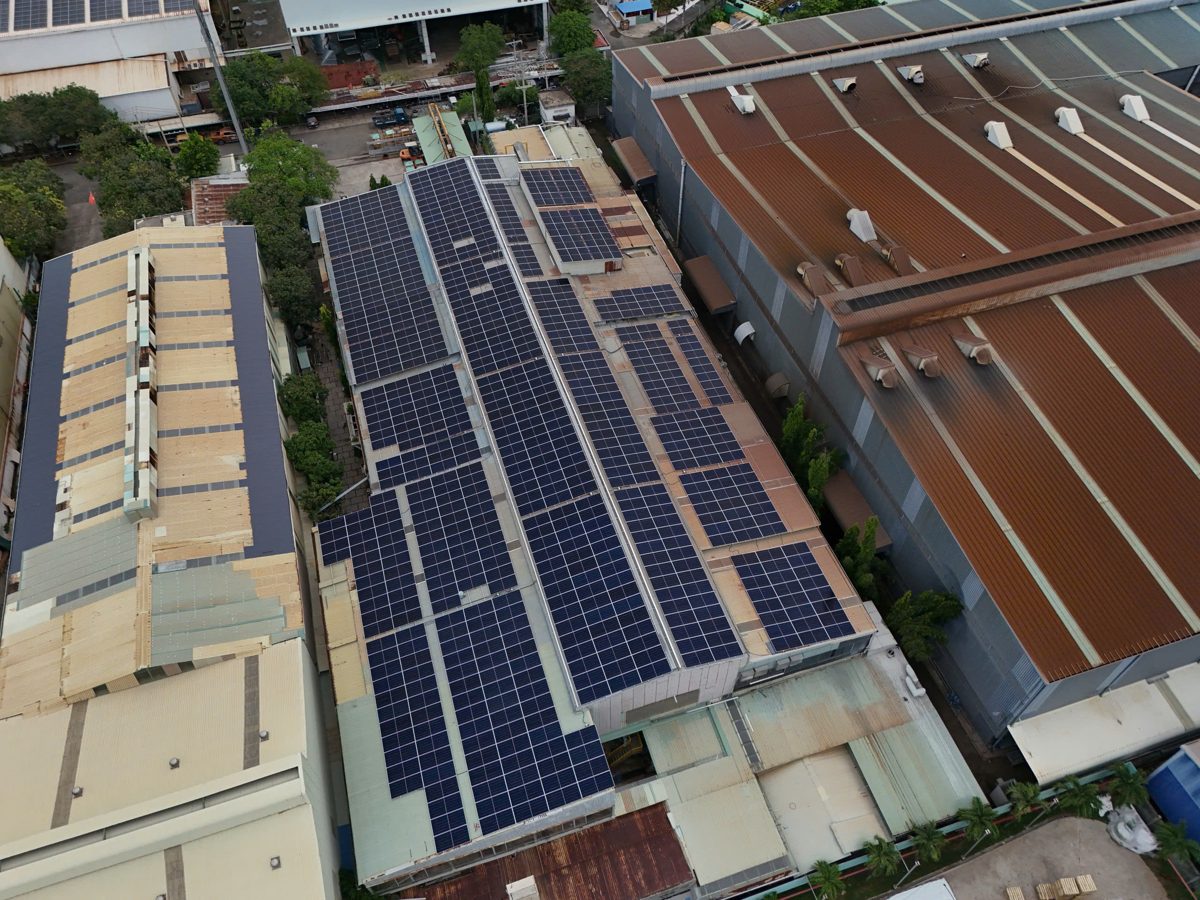 Dự án điện mặt trời nhà xưởng Hùng Vinh 468 kWp dùng biến tần SolaX